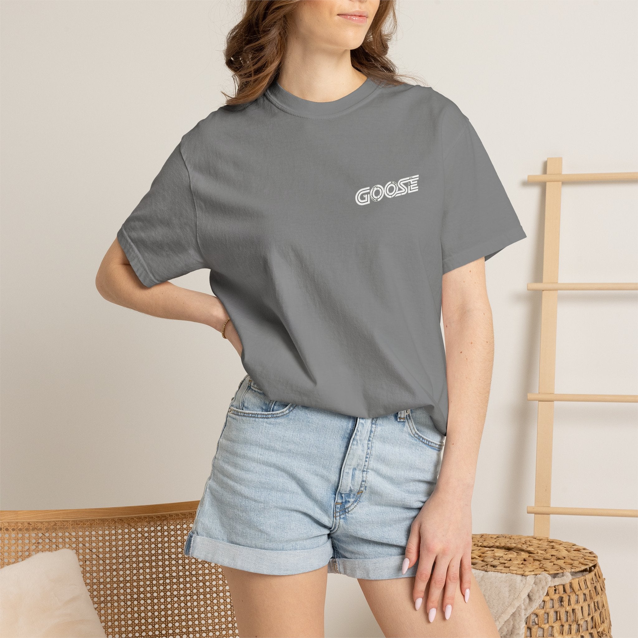 Big Modern Robot Graphic T-Shirt — "GOOSE" Chest Text, Retro Sci‑Fi Back Print